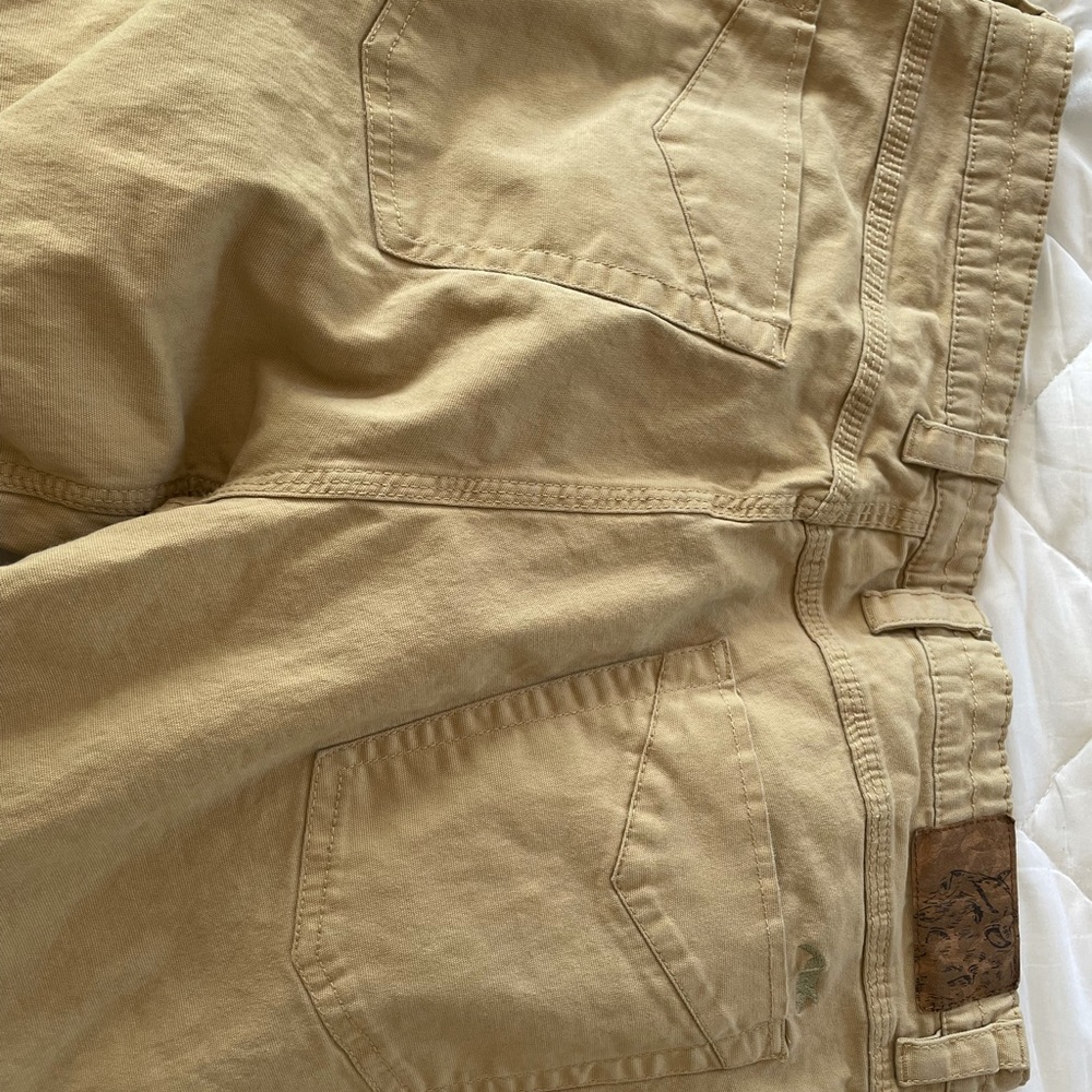 Men’s Mountain Khakis 38x30 Classic Fit!